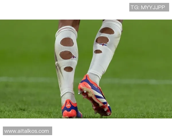 足球明星飞腿的传奇故事与他背后的训练秘诀揭秘